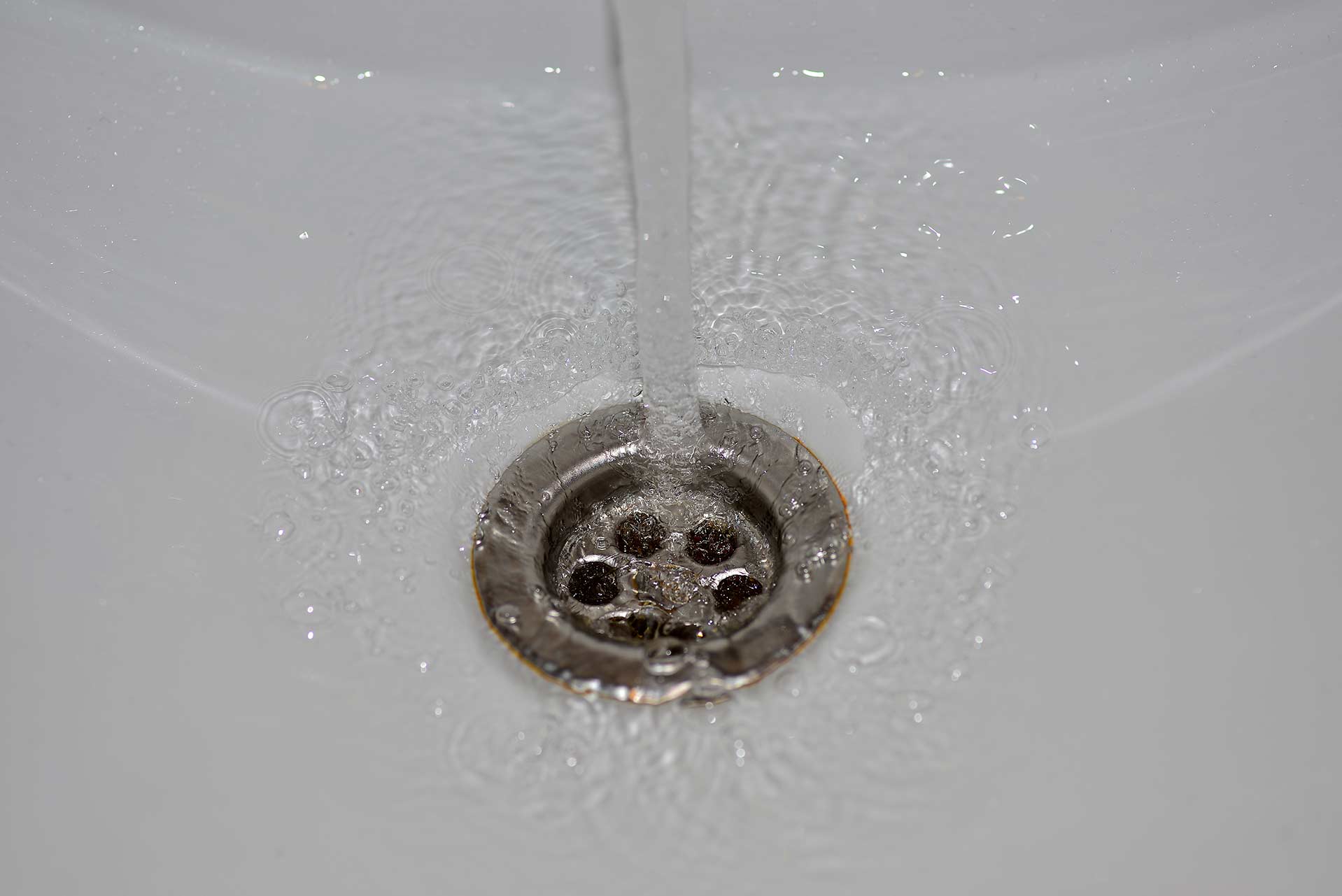 A2B Drains provides services to unblock blocked sinks and drains for properties in Killingworth.